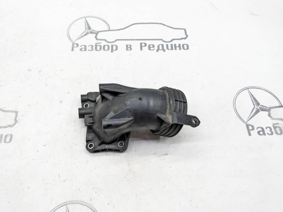 Патрубок впускного коллектора MERCEDES-BENZ C-класс W204/S204 (2006 - 2011) фото 1 — Разборка Мерседес