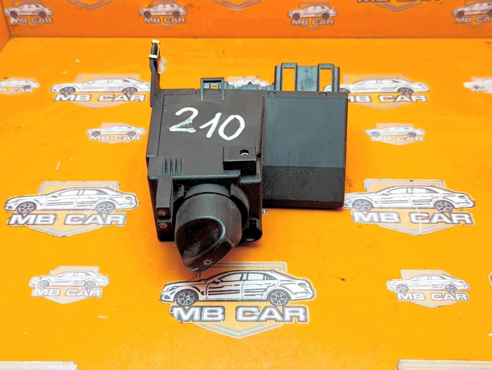 Переключатель света MERCEDES-BENZ E-класс W210/S210 (1995 - 1999) фото 1 — Разборка Мерседес