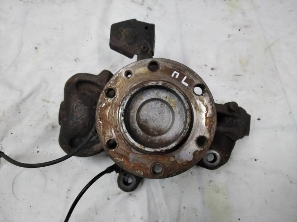 Кулак поворотный передний левый MERCEDES-BENZ Sprinter W906 (2006 - 2019) фото 1 — Разборка Мерседес