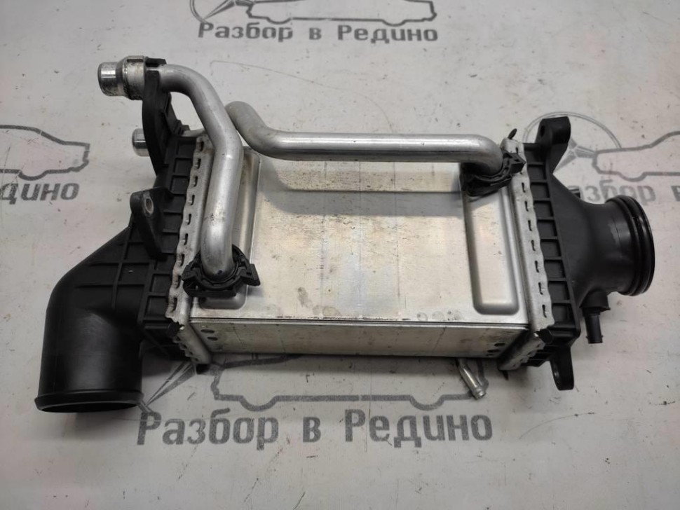 Интеркулер MERCEDES-BENZ C-класс W205/S205/C205/A205 (2014 - 2018) фото 1 — Разборка Мерседес