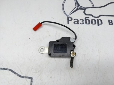 Усилитель антенны MERCEDES-BENZ S-класс W220 рестайлинг (2002 - 2005) — Разборка Мерседес