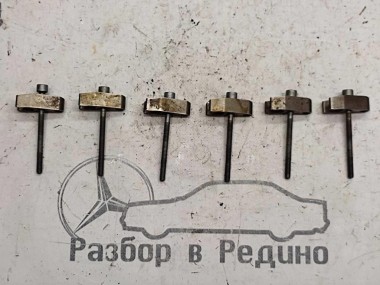 Кронштейн крепления форсунок MERCEDES-BENZ E-класс W211/S211 (2002 - 2006) — Разборка Мерседес