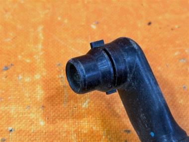 Патрубок ОЖ MERCEDES-BENZ CLS-класс C218/X218 рестайлинг (2014 - 2017) — Разборка Мерседес