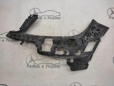 Кронштейн крепления бампера MERCEDES-BENZ C-класс W204/S204 (2006 - 2011) — Разборка Мерседес