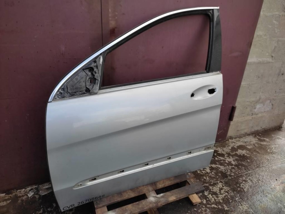 Дверь передняя левая MERCEDES-BENZ R-класс W251 (2005 - 2007) фото 1 — Разборка Мерседес