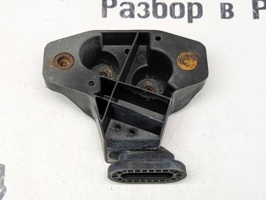 Кронштейн крепления бампера MERCEDES-BENZ M-класс W164 (2005 - 2008) — Разборка Мерседес