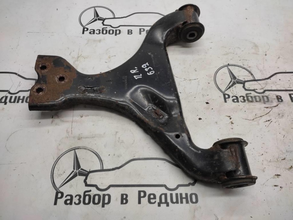 Рычаг передний нижний правый MERCEDES-BENZ V-класс W639 (2003 - 2014) фото 1 — Разборка Мерседес