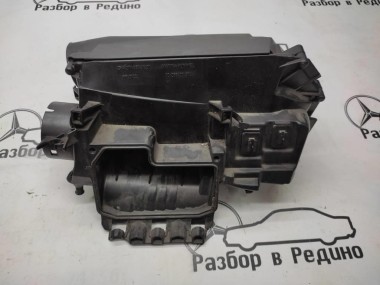 Корпус воздушного фильтра MERCEDES-BENZ E-класс W212/S212/C207/A207 (2009 - 2013) — Разборка Мерседес