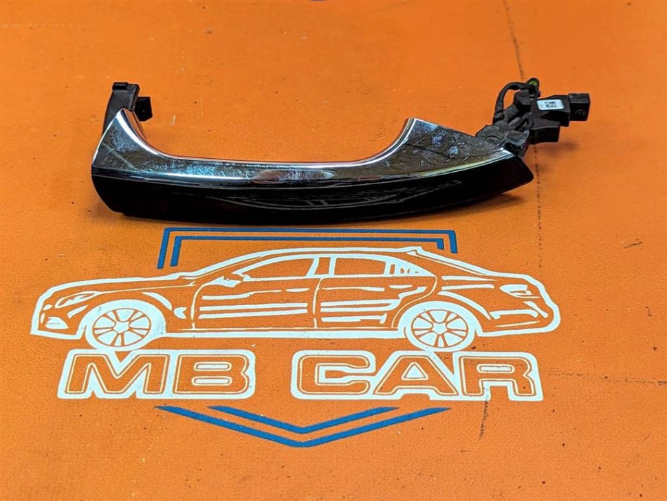 Ручка двери наружняя MERCEDES-BENZ GLE-класс AMG W166 (2015 - 2019) фото 1 — Разборка Мерседес