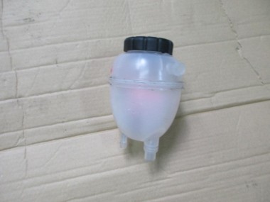 Бачок расширительный MERCEDES-BENZ E-класс W213/S213/C238/A238 (2016 - 2021) — Разборка Мерседес