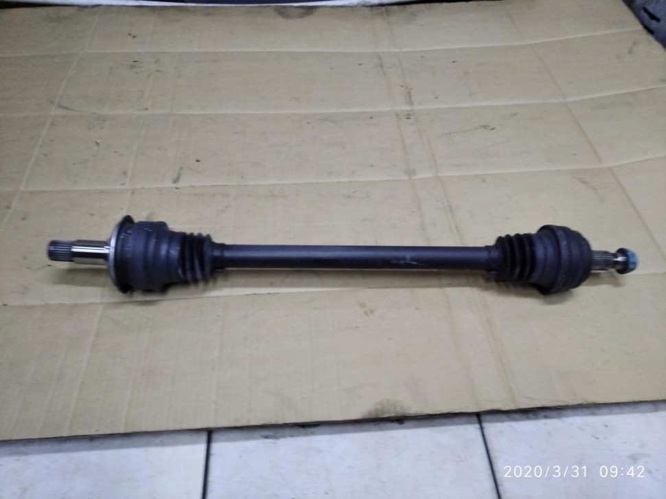 Привод задний MERCEDES-BENZ C-класс W205/S205/C205/A205 (2014 - 2018) фото 1 — Разборка Мерседес