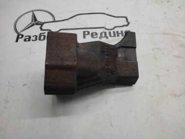 Кронштейн турбины MERCEDES-BENZ R-класс W251 (2005 - 2007) — Разборка Мерседес