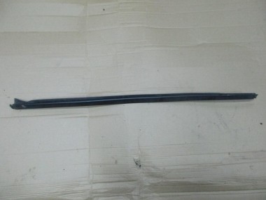 Молдинг лобового стекла MERCEDES-BENZ E-класс W210/S210 рестайлинг (1999 - 2003) — Разборка Мерседес