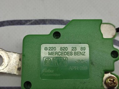 Усилитель антенны MERCEDES-BENZ S-класс W220 рестайлинг (2002 - 2005) — Разборка Мерседес