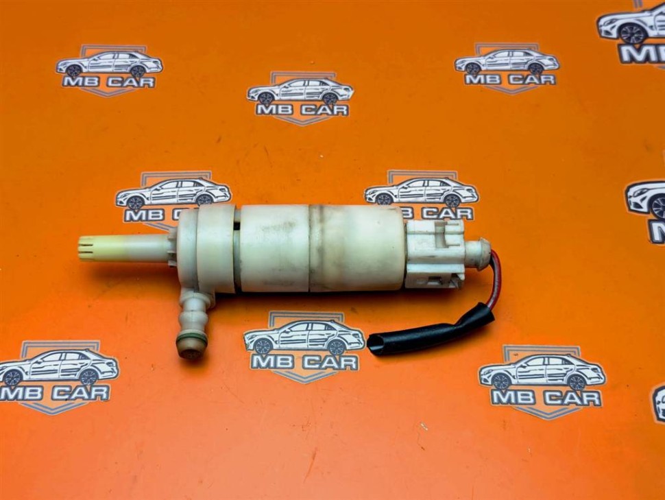 Насос омывателей MERCEDES-BENZ CLK-класс C208/A208 рестайлинг (1999 - 2003) фото 1 — Разборка Мерседес