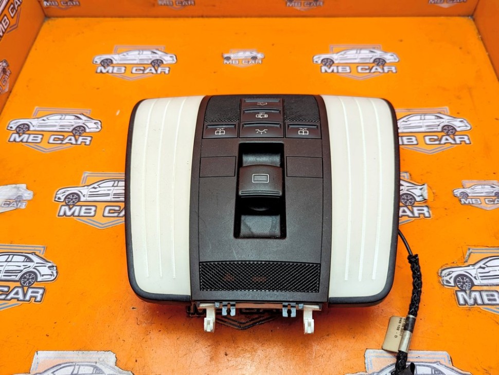 Плафон салона MERCEDES-BENZ E-класс W212/S212/C207/A207 (2009 - 2013) фото 1 &mdash; Разборка Мерседес
