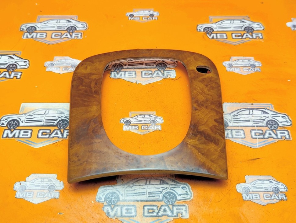 Накладка кулисы АКПП MERCEDES-BENZ S-класс W220 (1998 - 2005) фото 1 &mdash; Разборка Мерседес