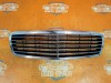 Решетка радиатора MERCEDES-BENZ E-класс W211/S211 (2002 - 2006) фото 1 — Разборка Мерседес