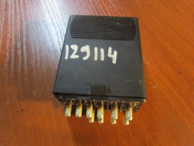 Реле топливного насоса MERCEDES-BENZ E-класс W124/S124/C124/A124 (1984 - 1997) — Разборка Мерседес