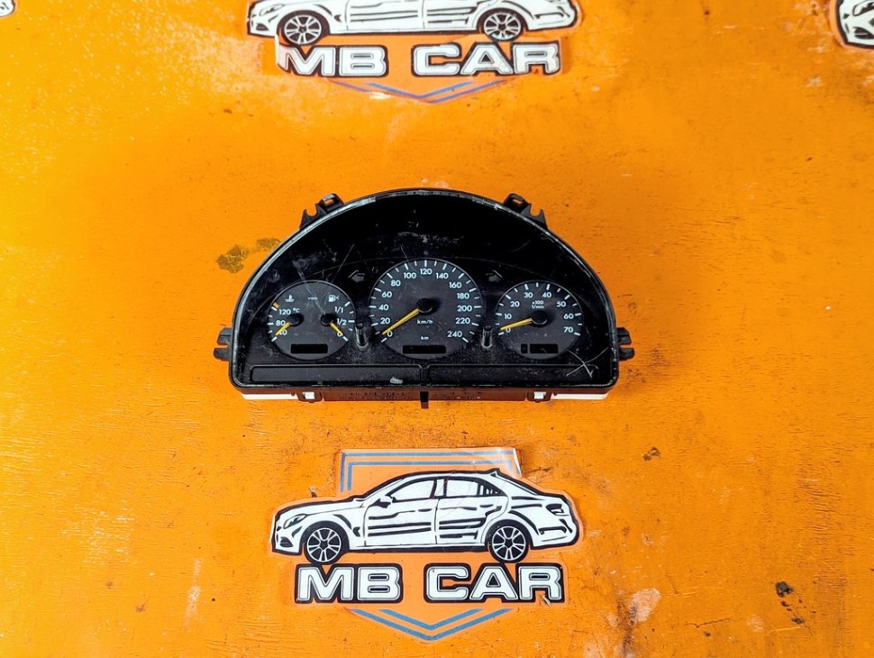 Щиток приборов MERCEDES-BENZ M-класс W163 рестайлинг (2001 - 2005) фото 1 &mdash; Разборка Мерседес