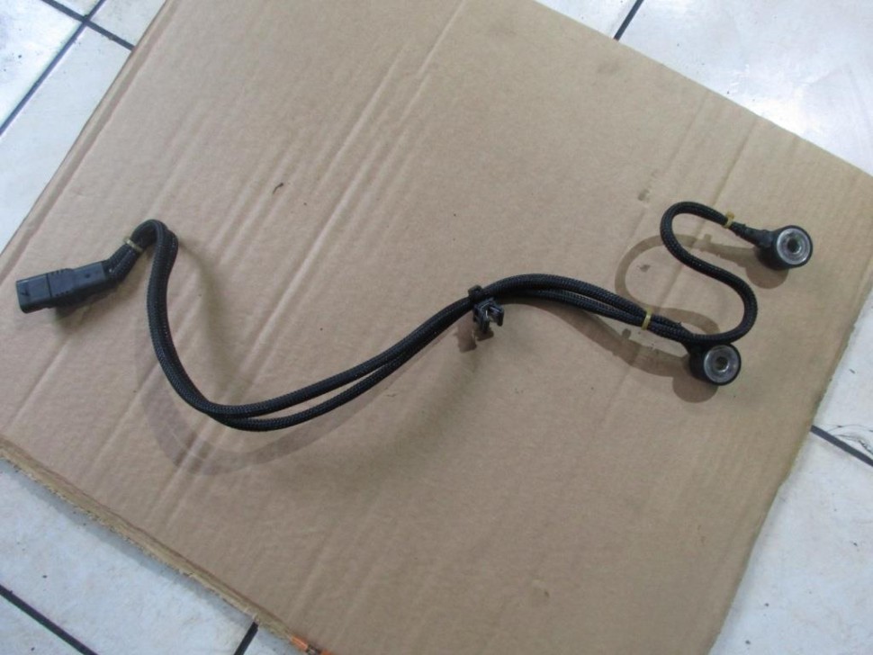 Датчик детонации MERCEDES-BENZ GL-класс X166 (2012 - 2016) фото 1 — Разборка Мерседес