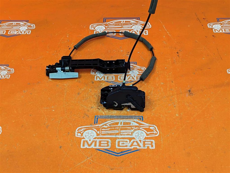 Замок двери задней правой MERCEDES-BENZ X-класс I (2017 - 2020) фото 1 — Разборка Мерседес