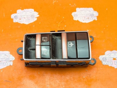 Блок кнопок стеклоподъемников MERCEDES-BENZ S-класс W221 рестайлинг (2009 - 2013) &mdash; Разборка Мерседес