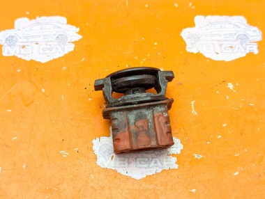 Опора радиатора MERCEDES-BENZ S-класс W221 рестайлинг (2009 - 2013) &mdash; Разборка Мерседес