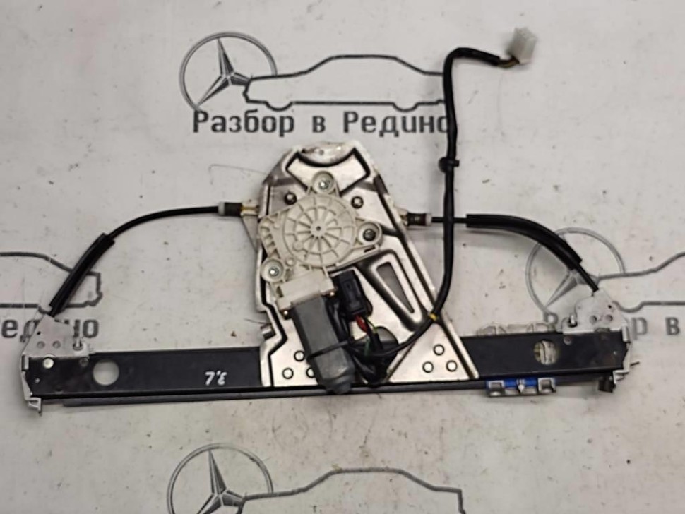 Стеклоподъемник задний левый MERCEDES-BENZ S-класс W220 рестайлинг (2002 - 2005) фото 1 — Разборка Мерседес
