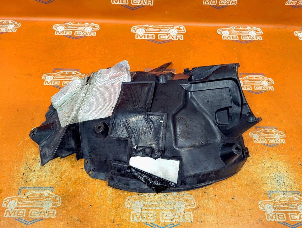 Подкрылок передний правый, задняя часть MERCEDES-BENZ C-класс W204/S204 (2006 - 2011) фото 1 — Разборка Мерседес