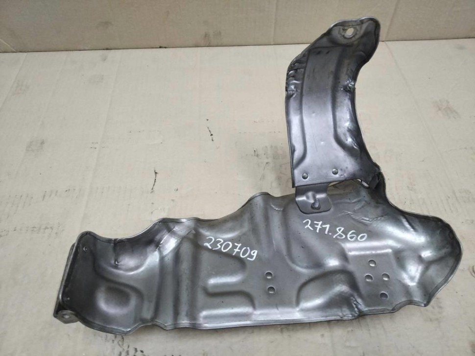 Защитный экран MERCEDES-BENZ C-класс W204/S204 (2006 - 2011) фото 1 — Разборка Мерседес