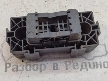 Поддомкратник MERCEDES-BENZ GLE-класс W166 (2015 - 2018) — Разборка Мерседес