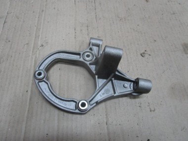 Кронштейн MERCEDES-BENZ C-класс W204/S204 (2006 - 2011) — Разборка Мерседес