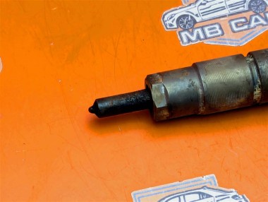 Форсунка ДИЗЕЛЬ MERCEDES-BENZ C-класс W203/S203/CL203 (2000 - 2004) — Разборка Мерседес