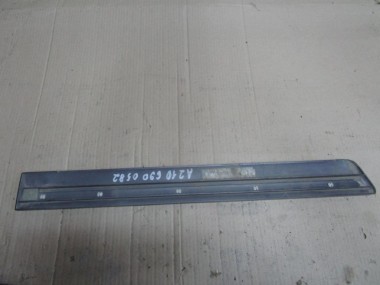 Молдинг двери MERCEDES-BENZ E-класс W210/S210 (1995 - 1999) — Разборка Мерседес