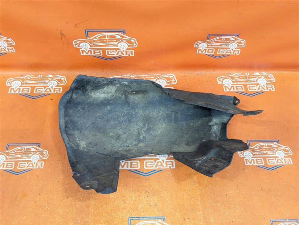 Подкрылок задний левый MERCEDES-BENZ C-класс W202/S202 (1993 - 1997) фото 1 — Разборка Мерседес