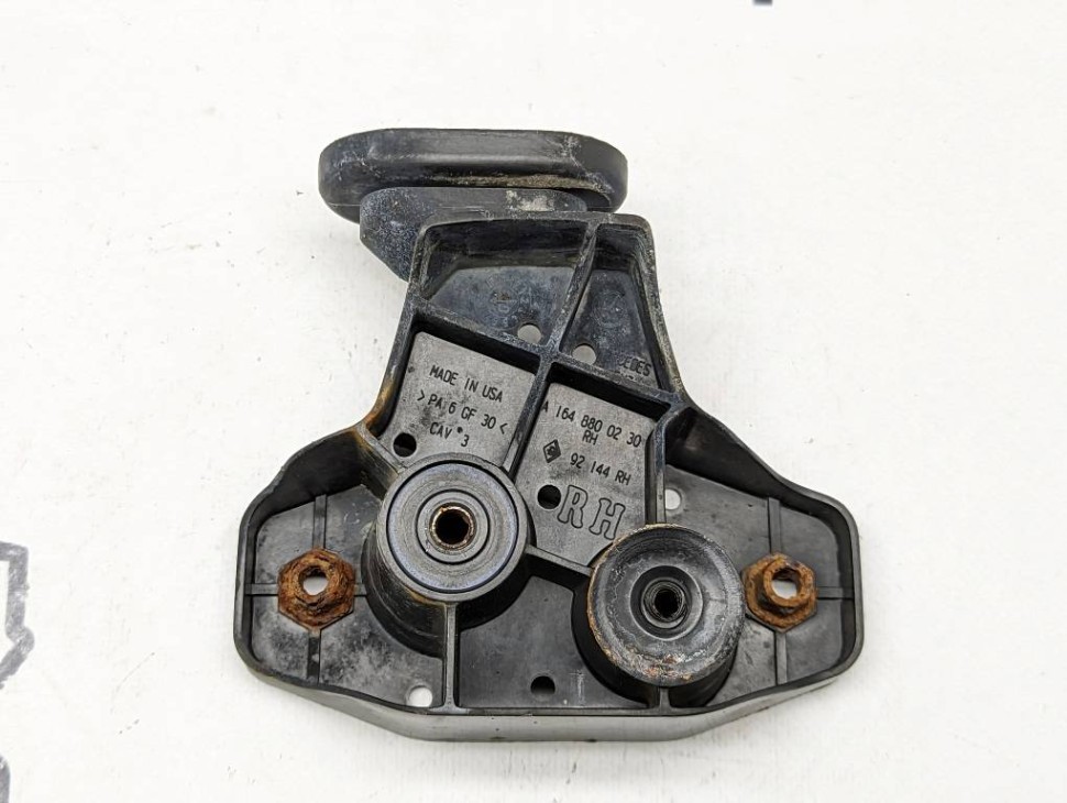 Кронштейн крепления бампера MERCEDES-BENZ M-класс W164 (2005 - 2008) фото 1 — Разборка Мерседес