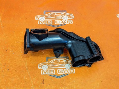 Патрубок впускного коллектора MERCEDES-BENZ S-класс W222/C217/A217 (2013 - 2017) — Разборка Мерседес