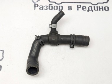 Патрубок ОЖ MERCEDES-BENZ C-класс W204/S204 (2006 - 2011) — Разборка Мерседес