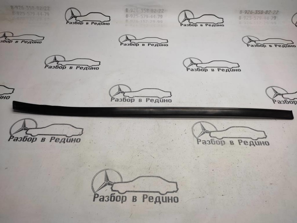 Молдинг лобового стекла MERCEDES-BENZ R-класс W251 (2005 - 2007) фото 1 — Разборка Мерседес