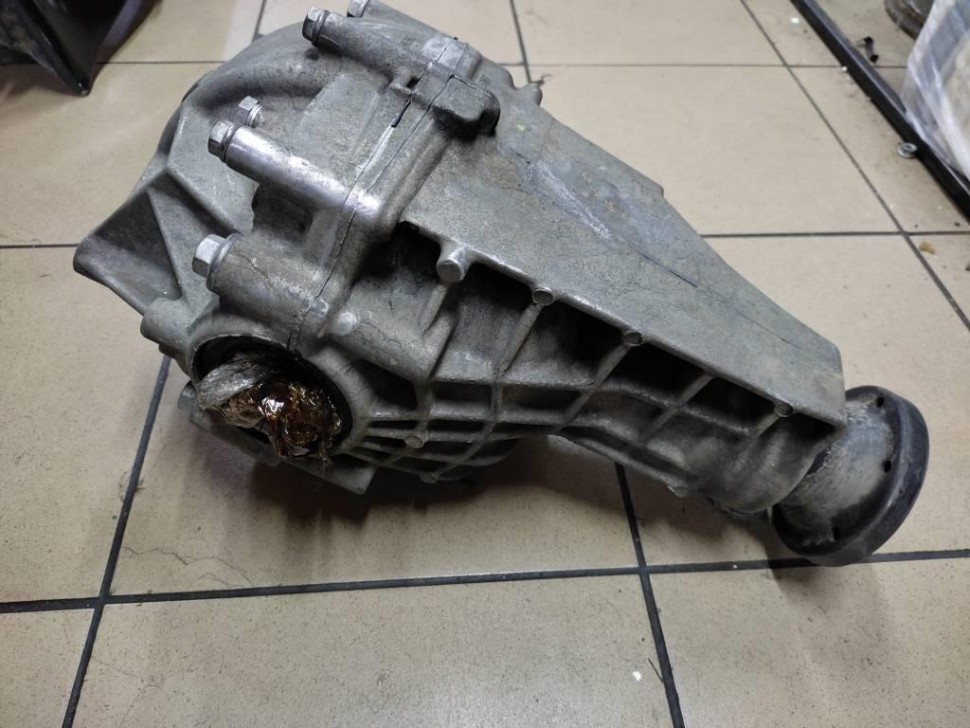 Редуктор передний MERCEDES-BENZ M-класс W163 (1997 - 2001) фото 1 — Разборка Мерседес