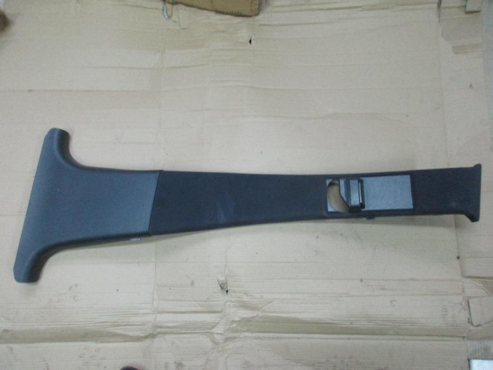 Накладка средней стойки MERCEDES-BENZ E-класс W210/S210 рестайлинг (1999 - 2003) фото 1 — Разборка Мерседес