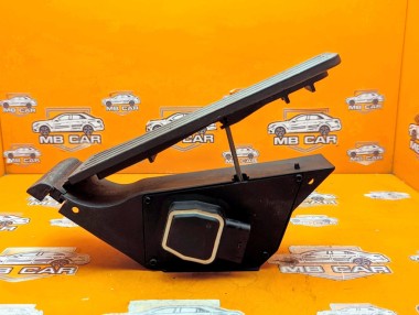 Педаль газа электронная MERCEDES-BENZ C-класс W204/S204/С204 рестайлинг (2011 - 2015) &mdash; Разборка Мерседес