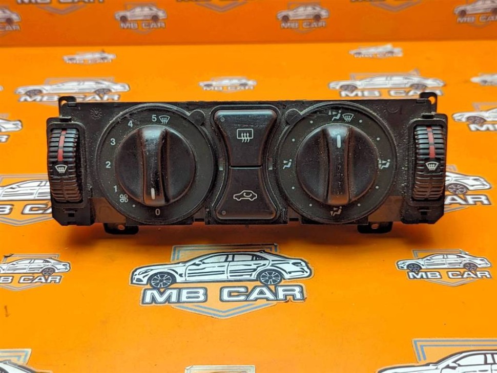 Панель управления климатом MERCEDES-BENZ E-класс W210/S210 (1995 - 1999) фото 1 — Разборка Мерседес