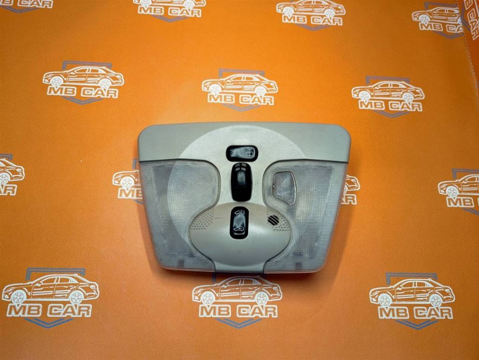 Плафон салона MERCEDES-BENZ A-класс W168 рестайлинг (2001 - 2004) фото 1 — Разборка Мерседес