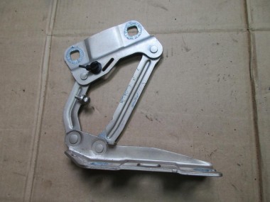 Петля капота MERCEDES-BENZ R-класс W251 (2005 - 2007) — Разборка Мерседес