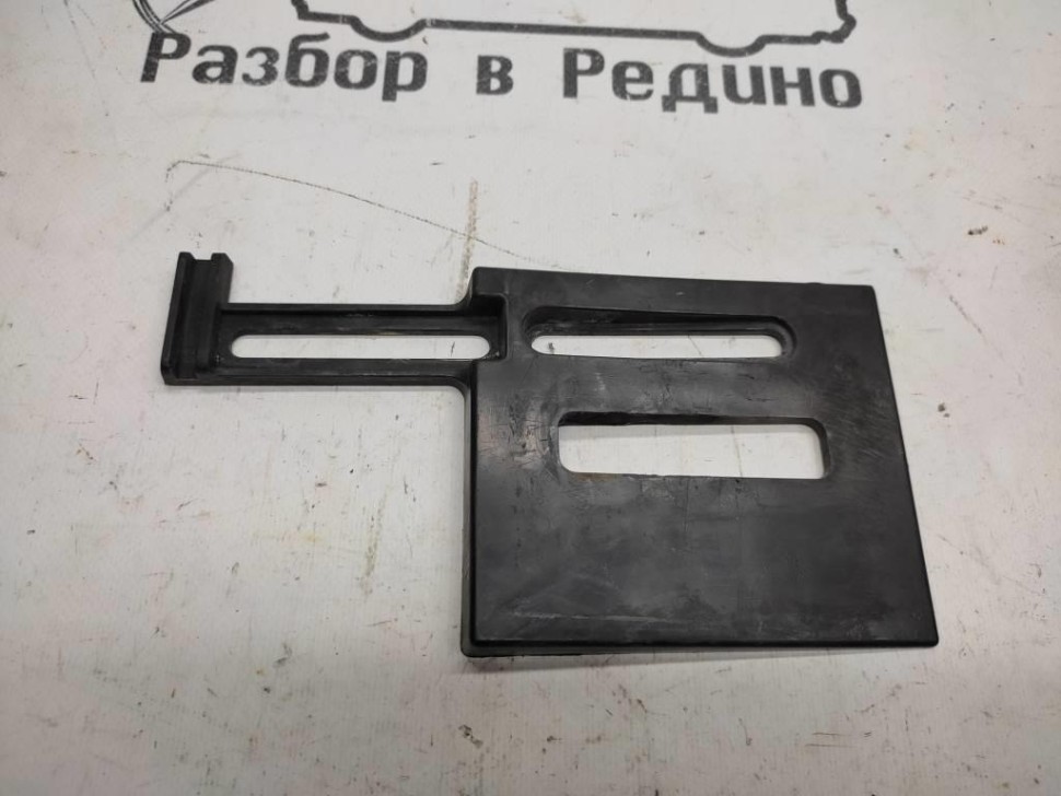 Кронштейн крепления бампера MERCEDES-BENZ CLK-класс C208/W208 (1997 - 2000) фото 1 — Разборка Мерседес