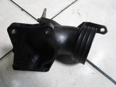 Патрубок впускного коллектора MERCEDES-BENZ E-класс W211/S211 (2002 - 2006) — Разборка Мерседес