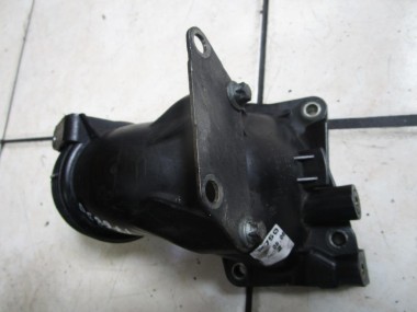 Патрубок впускного коллектора MERCEDES-BENZ E-класс W211/S211 (2002 - 2006) — Разборка Мерседес