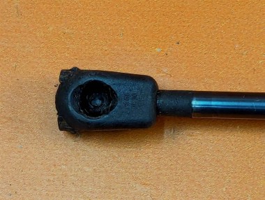 Амортизатор капота MERCEDES-BENZ E-класс W211/S211 (2002 - 2006) — Разборка Мерседес